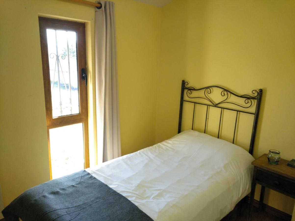 Casa Oriental Guest House Cereceda  ภายนอก รูปภาพ
