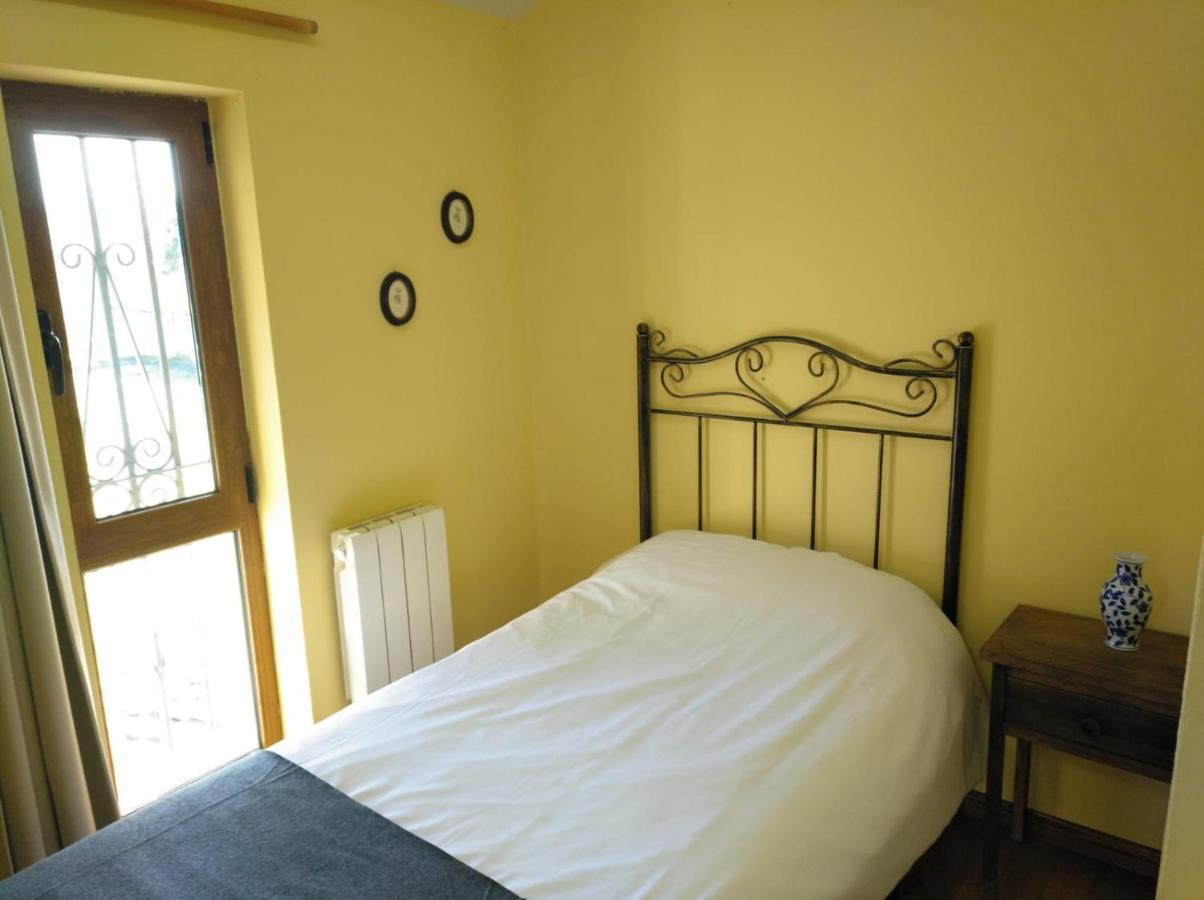 Casa Oriental Guest House Cereceda  ภายนอก รูปภาพ